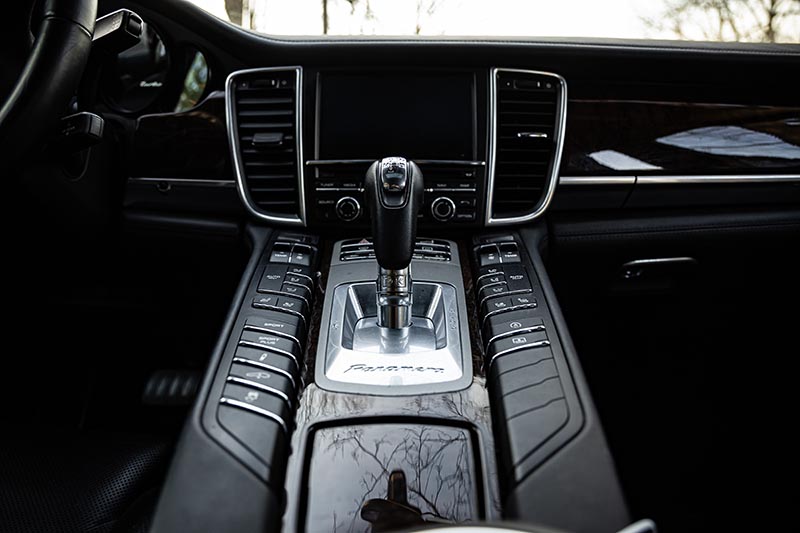 2016 White Porsche Panamera 4 Edition - Pure Elegance Meets Performance!